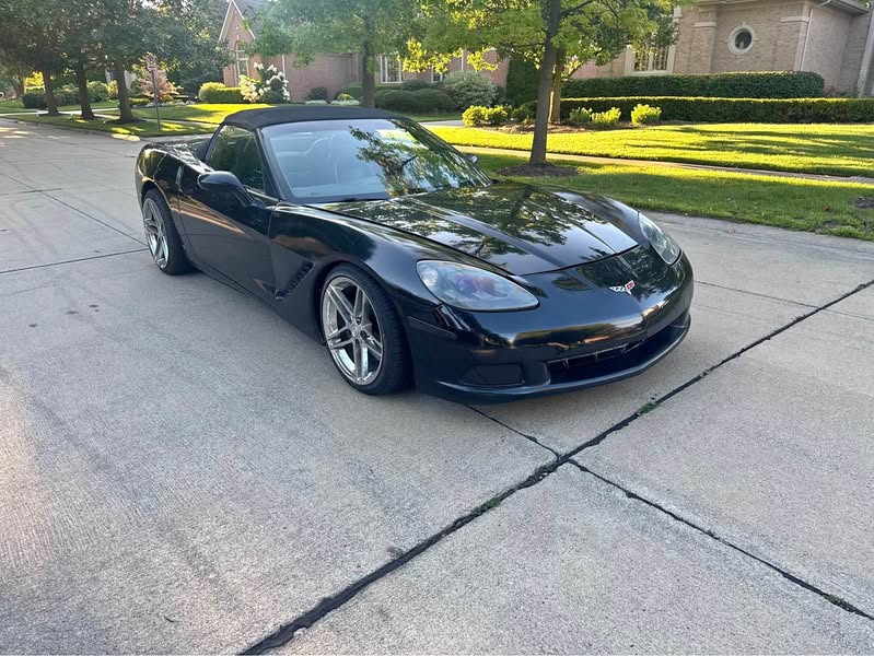 2007 Chevrolet Corvette - Convertible 2D