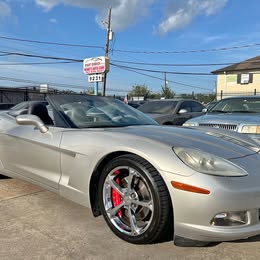 2005 Chevrolet Corvette - Convertible 2D