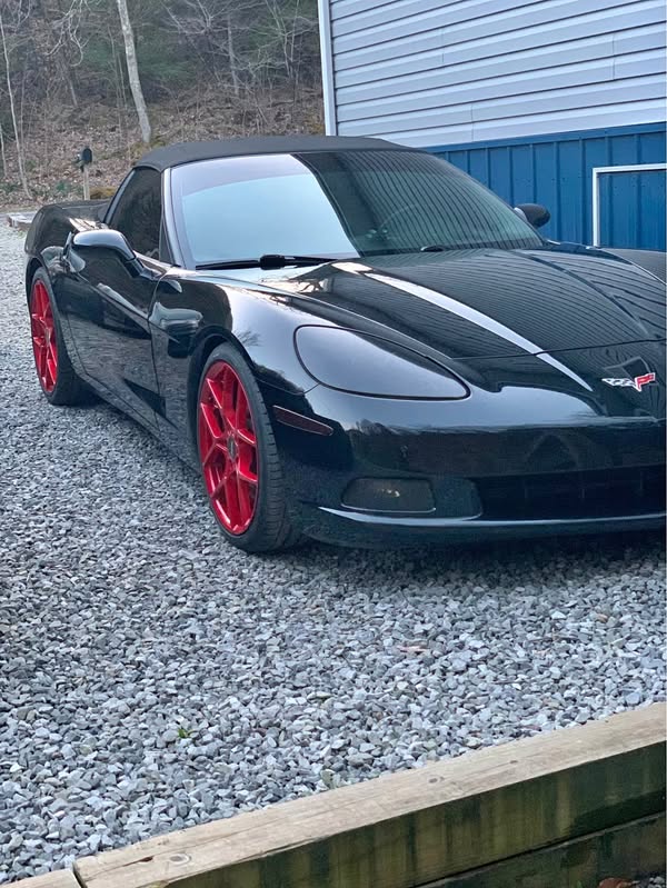 2005 Chevrolet Corvette - Convertible 2D
