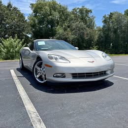 2005 Chevrolet Corvette Convertible 2D