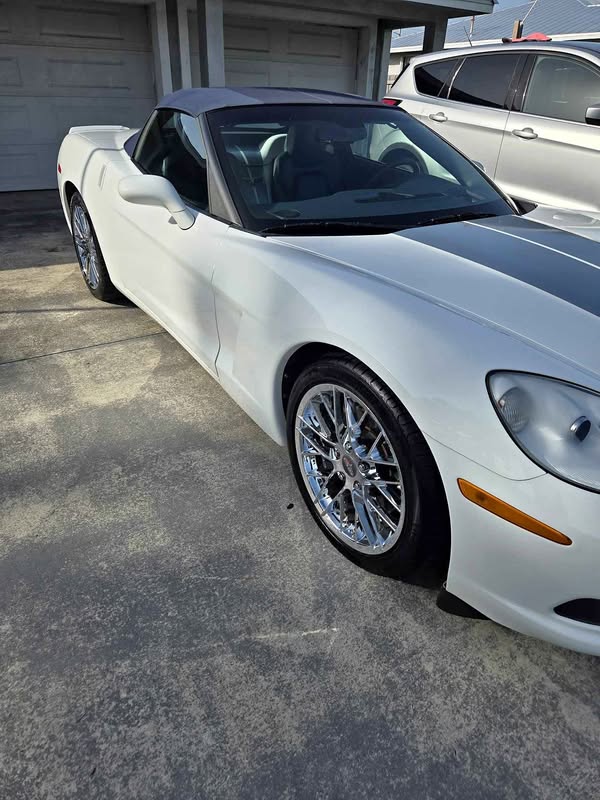2013 Chevrolet Corvette - Convertible 2D