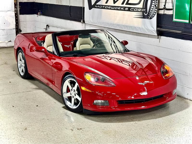 2005 Chevrolet Corvette - Convertible 2D