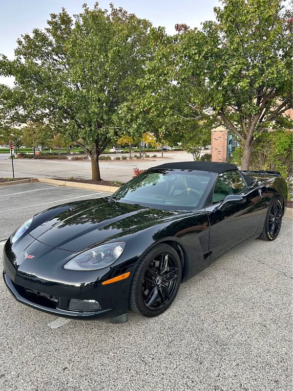 2005 Chevrolet Corvette - Convertible 2D