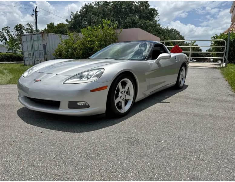 2005 Chevrolet Corvette - 427 Convertible 2D