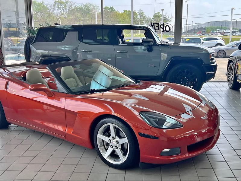 2005 Chevrolet Corvette - Convertible 2D