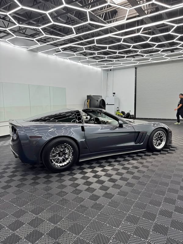2010 Chevrolet Corvette - Grand Sport