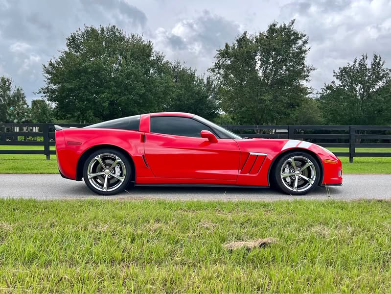 2011 Chevrolet Corvette - Grand Sport 3LT