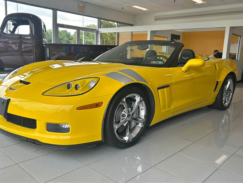 2010 Chevrolet Corvette - Grand Sport Convertible 2D