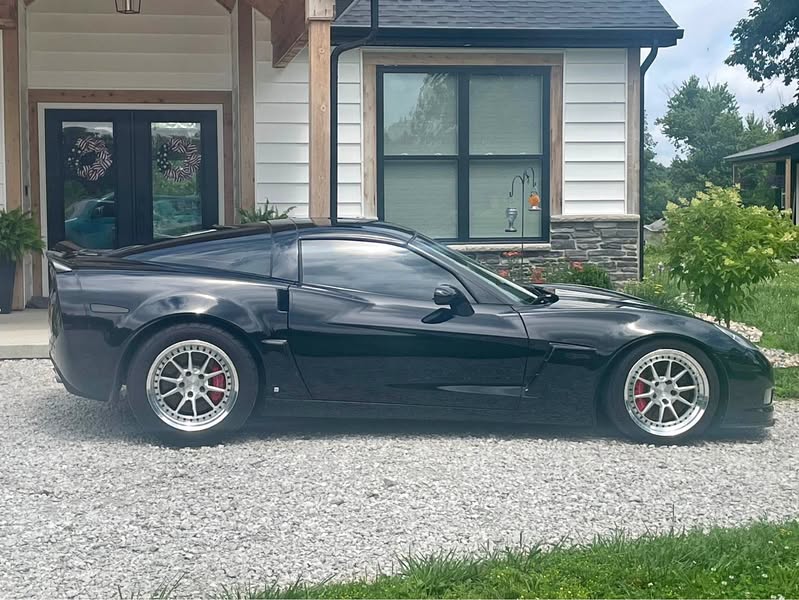 2006 Chevrolet Corvette - Z06 Coupe 2D