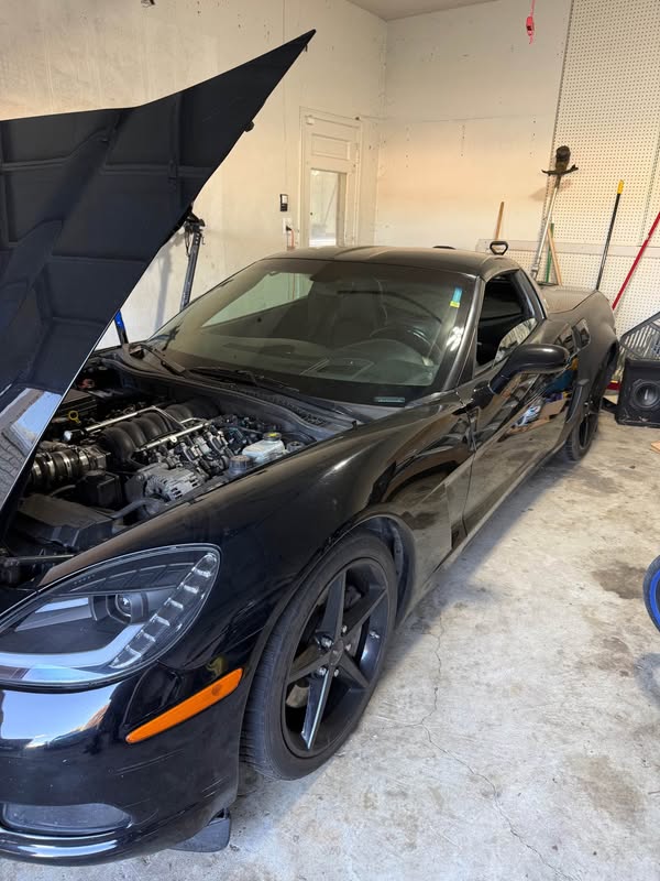 2005 Chevrolet Corvette - Coupe 2D