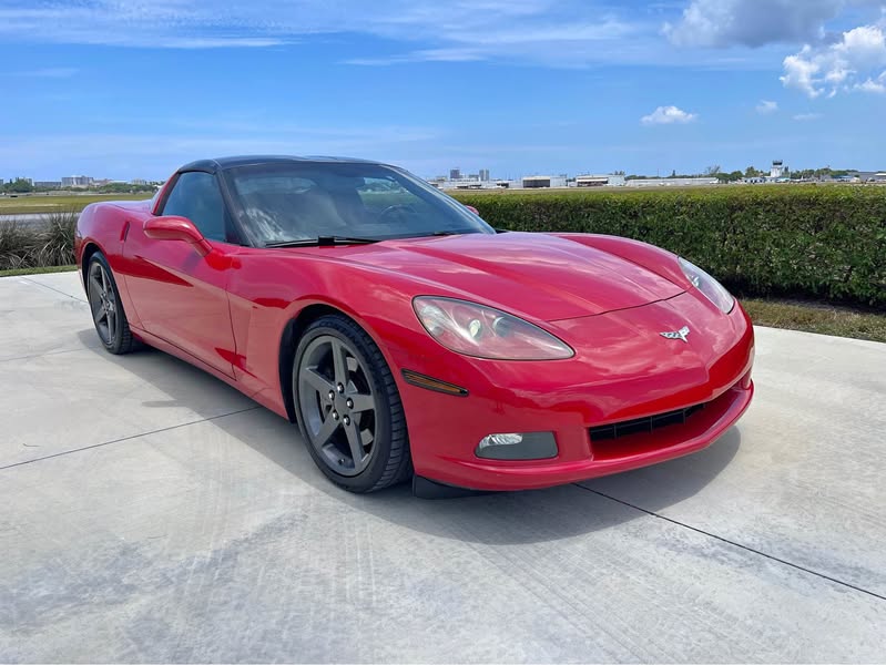 2005 Chevrolet Corvette Coupe 2D