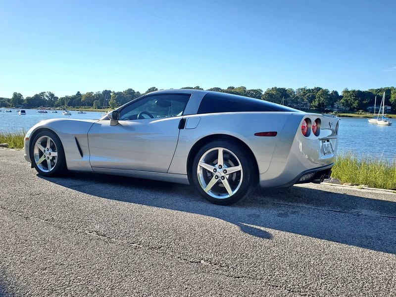 2007 Chevrolet Corvette - Hard Top 2D