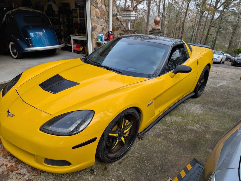 2005 Chevrolet Corvette - Coupe 2D