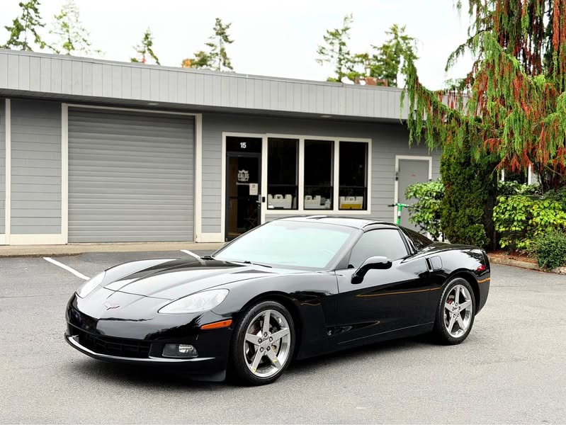 2005 Chevrolet Corvette - Coupe 2D