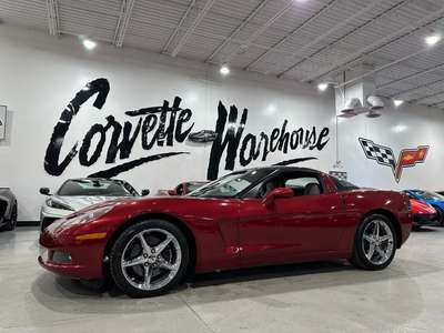2011 Chevrolet Corvette Coupe 2LT, Glass Top, Chromes,...