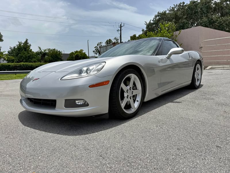 2005 Chevrolet Corvette - Coupe 2D