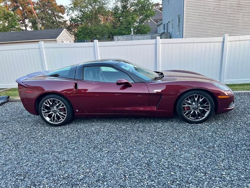 2005 Chevrolet Corvette - Coupe 2D