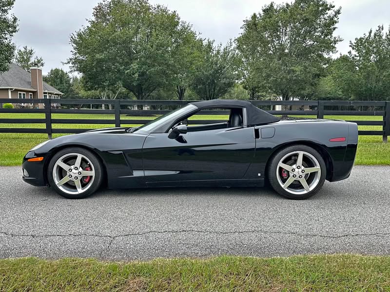 2005 Chevrolet Corvette - 3LT