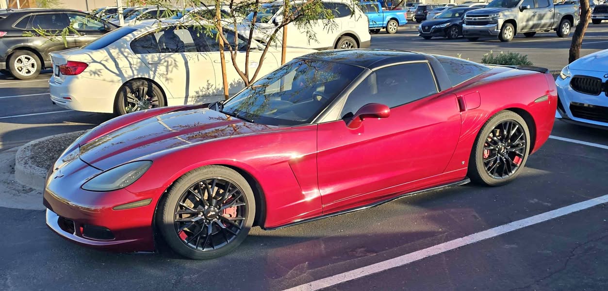 2007 Chevrolet Corvette - Hard Top 2D