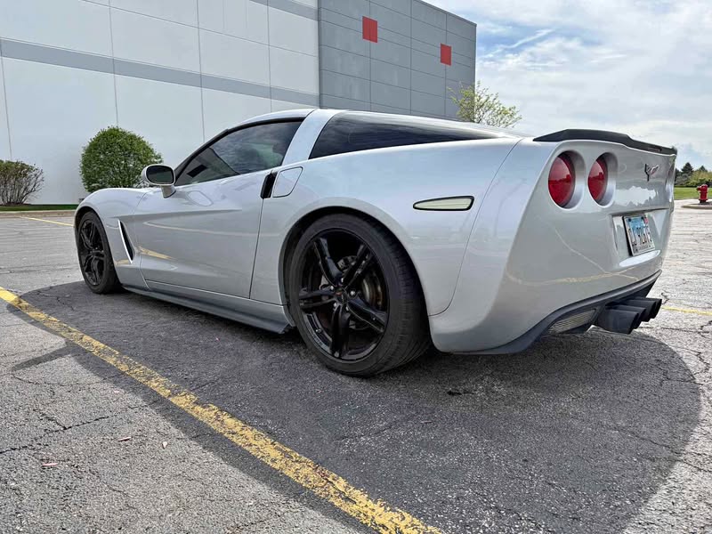 2011 Chevrolet Corvette - Base
