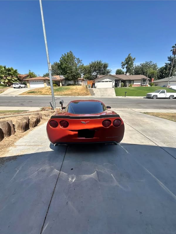 2005 Chevrolet Corvette - Hard Top 2D