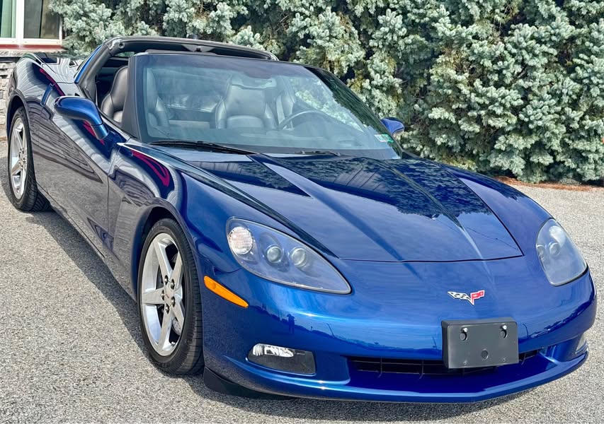 2005 Chevrolet Corvette Hard Top Coupe 2D