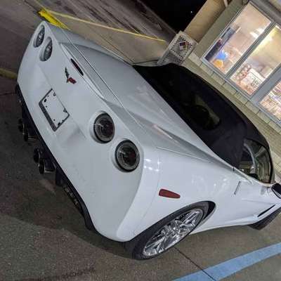 2005 Chevrolet Corvette - Convertible 2D