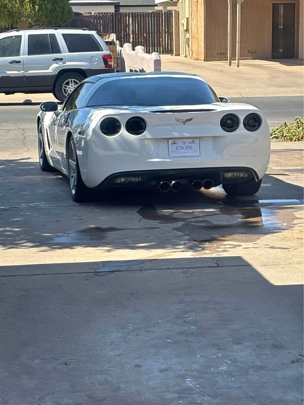 2005 Chevrolet Corvette - Base