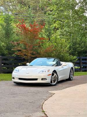 2007 Chevrolet Corvette - Coupe 2D 3LT