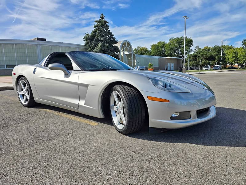 2005 Chevrolet Corvette - Coupe 2D