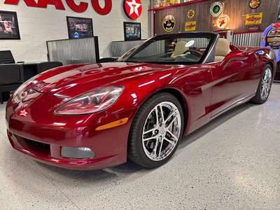 2007 Chevrolet Corvette convertible! Power top!