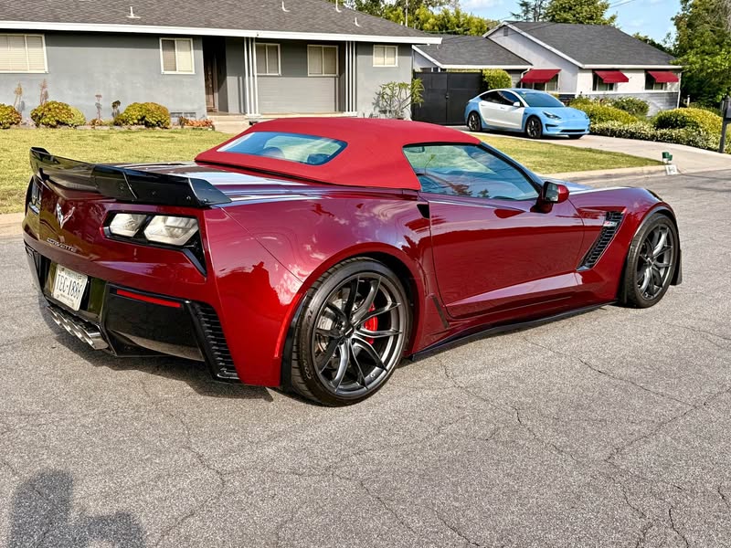 2016 Chevrolet Corvette - MANUAL Z06 Conv SPICE RED Pkg