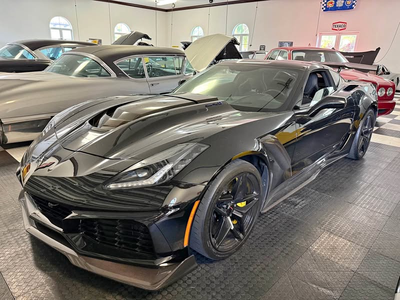 2019 Chevrolet Corvette - ZR1 Coupe 2D
