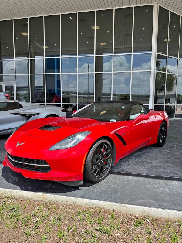 2019 Chevrolet Corvette - Stingray Convertible 2D
