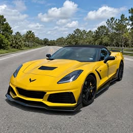 2014 Chevrolet Corvette Stingray Z51 Convertible 2D