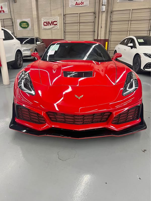 2015 Chevrolet Corvette - Stingray 3LT W Z51 Coupe 2D