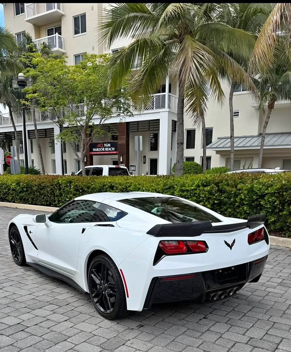 2019 Chevrolet Corvette - Stingray