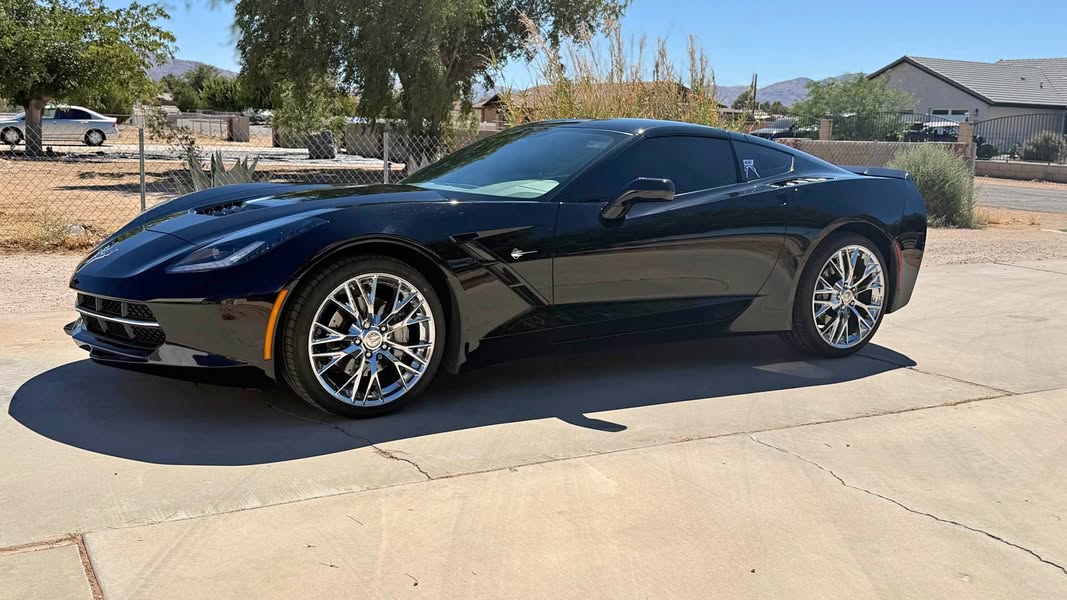 2019 Chevrolet Corvette - Stingray Coupe 2D