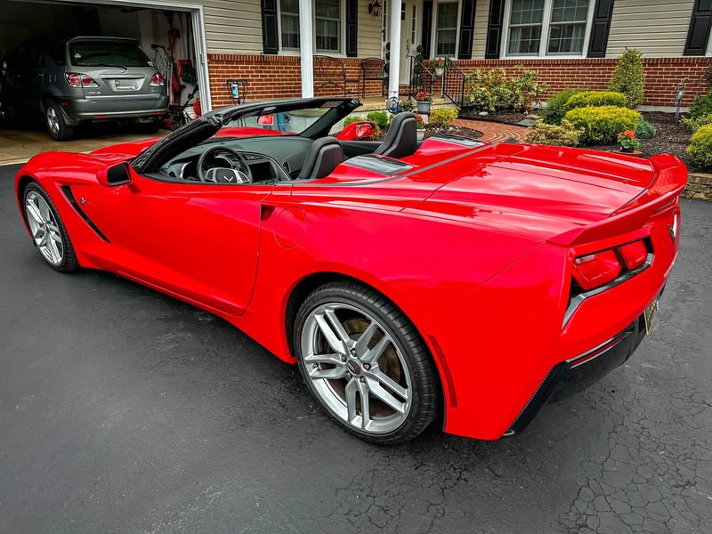 2014 Chevrolet corvette stingray - 1LT