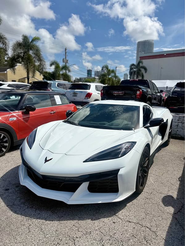 2025 Chevrolet Corvette - Z06