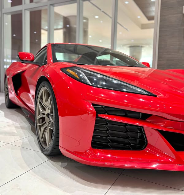 2025 Chevrolet Corvette - Z06 Convertible 2D