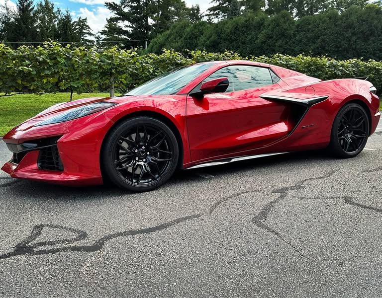 2024 Chevrolet Corvette Z06 Convertible 2D