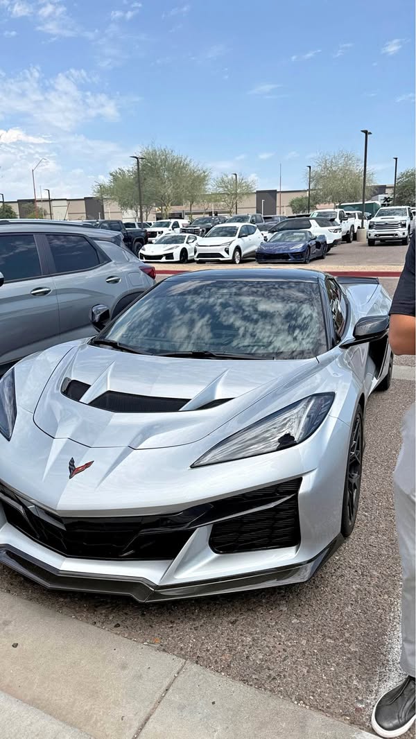 2025 Chevrolet Corvette - ZR1