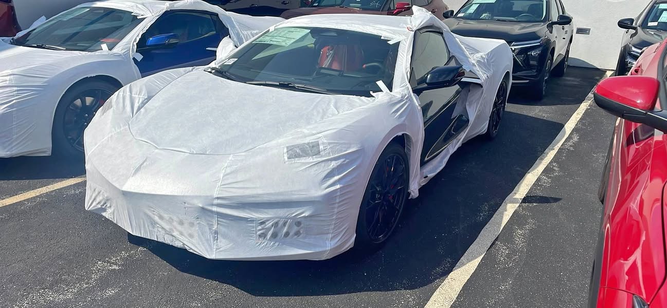 2027 Chevrolet Corvette - Stingray