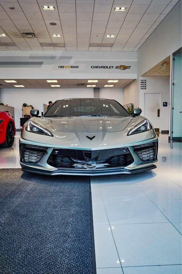 2024 Chevrolet Corvette - Twin Turbo 2lt Stingray