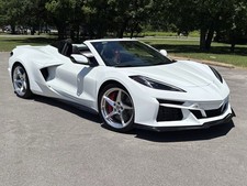 2024 Chevrolet Corvette E-Ray 3LZ Convertible w/ FRONT LIFT