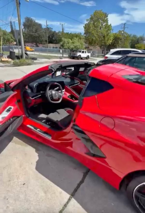 2020 Chevrolet Corvette - Stingray Z51 Convertible 2D