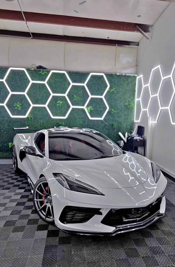 2022 Chevrolet Corvette - Coupe 2D