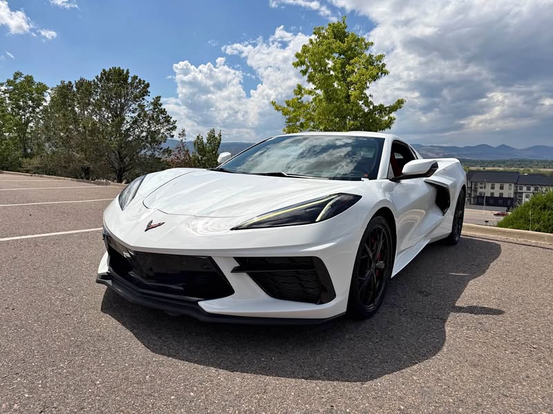 2022 Chevrolet Corvette - 2LT STINGRAY
