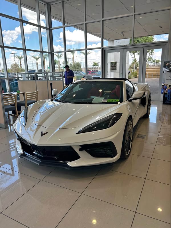 2023 Chevrolet Corvette - Stingray Coupe 2D